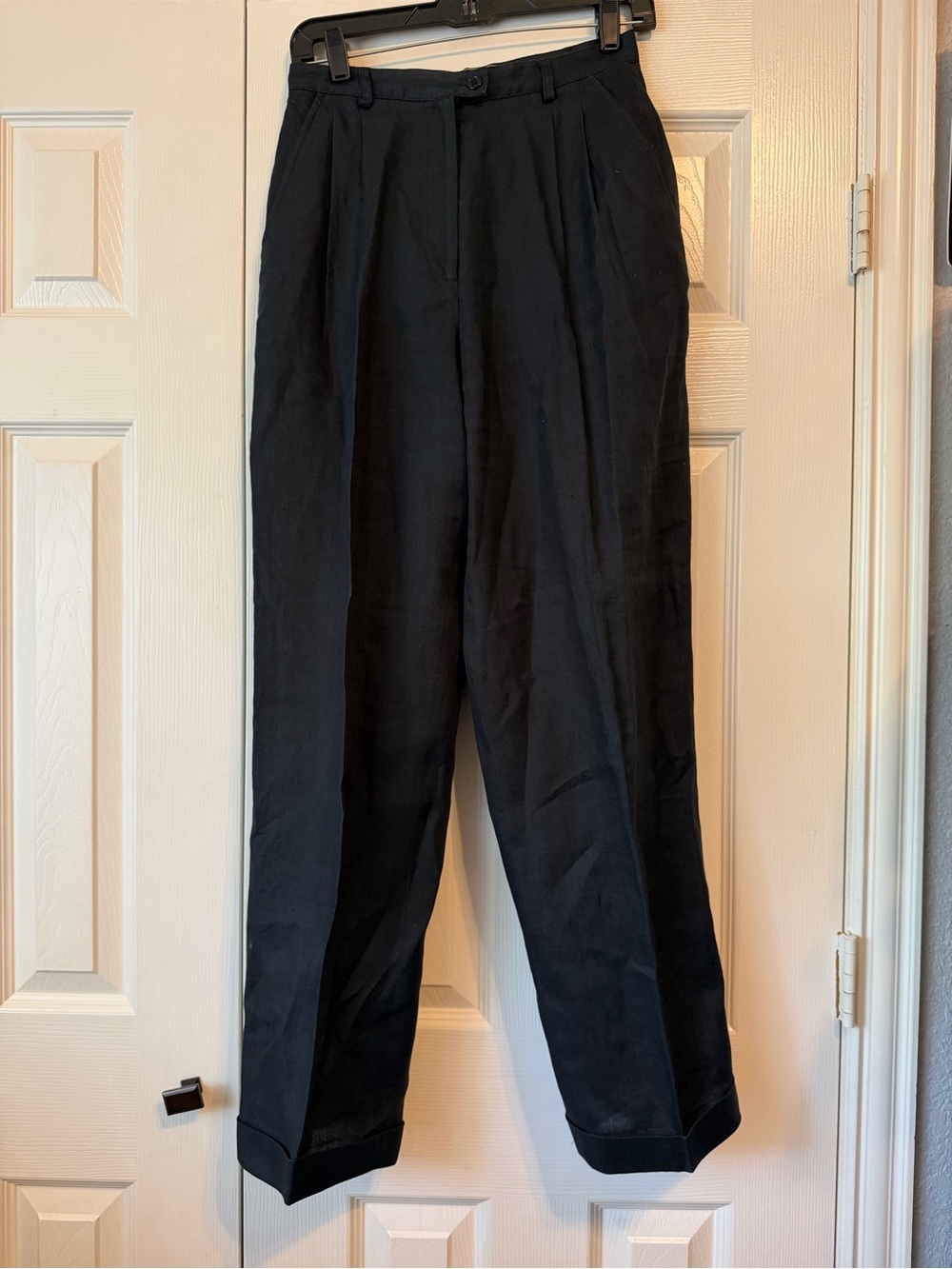 High-Rise Black 100% Linen Pleated Trousers for Women